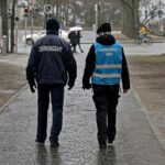 Stadtpolizisten schützen