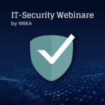 Das Produktbild zeigt auf einem blauen Hintergrund das Schildsymbol der IT-Security Webinare by WEKA und das Logo von WEKA.